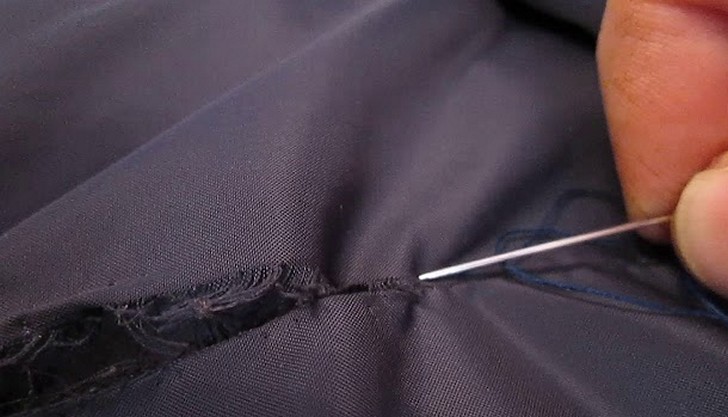 Заплатки на куртку: как зашить или заклеить болоневую куртку