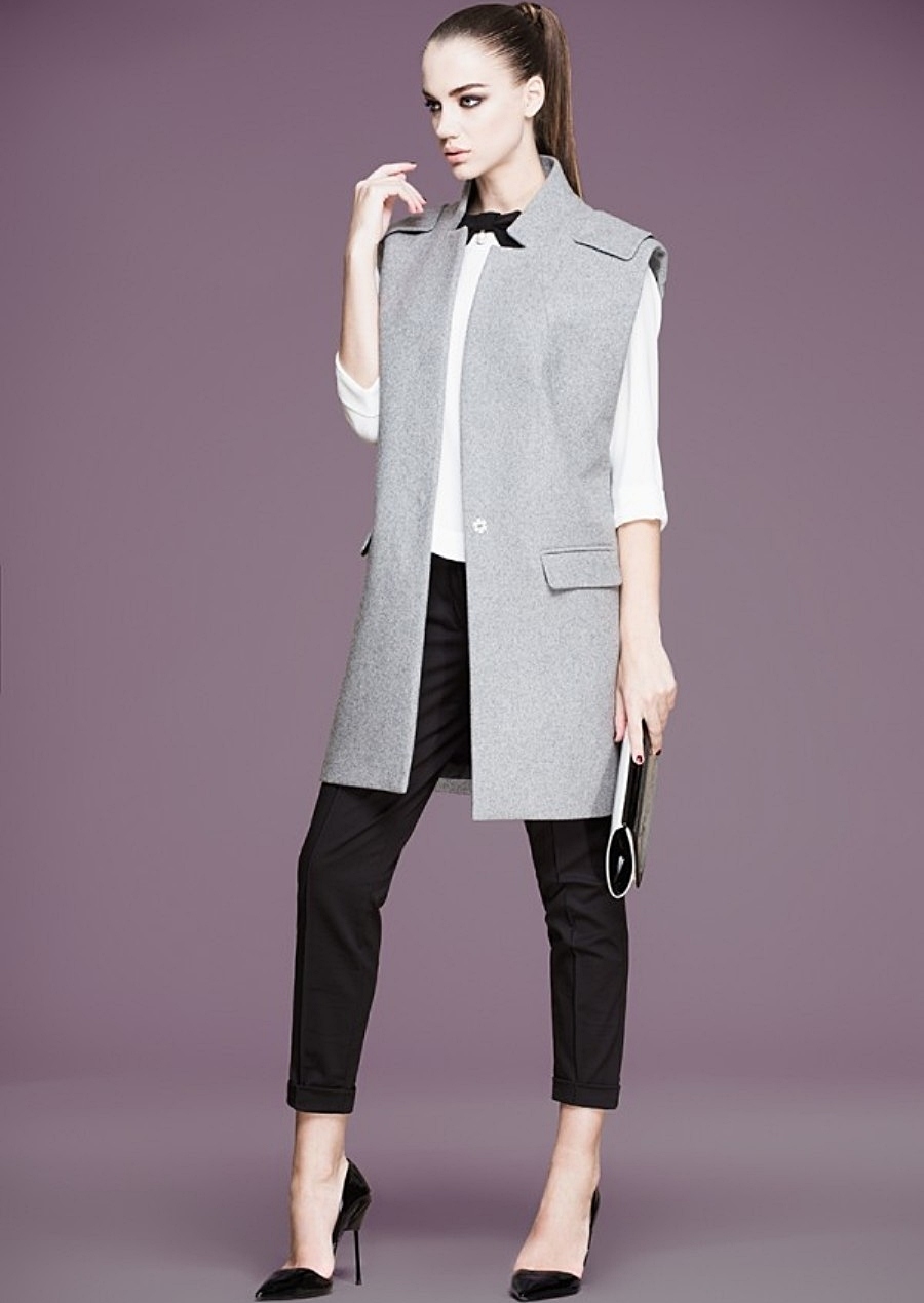 Жилет женский удлиненный пиджаком из костюмной и жаккардовой ткани: фото