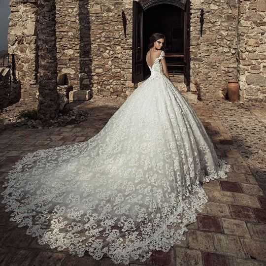 Самые красивые свадебные платья фото14