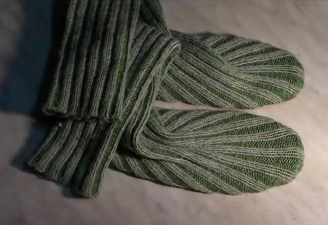 Мастер-класс по пошиву сапог из старого свитера