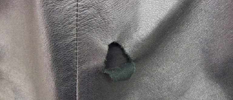 Реставрация и восстановление кожаной куртки: как в домашних условиях отремонтировать, освежить, заделать дырку на куртке