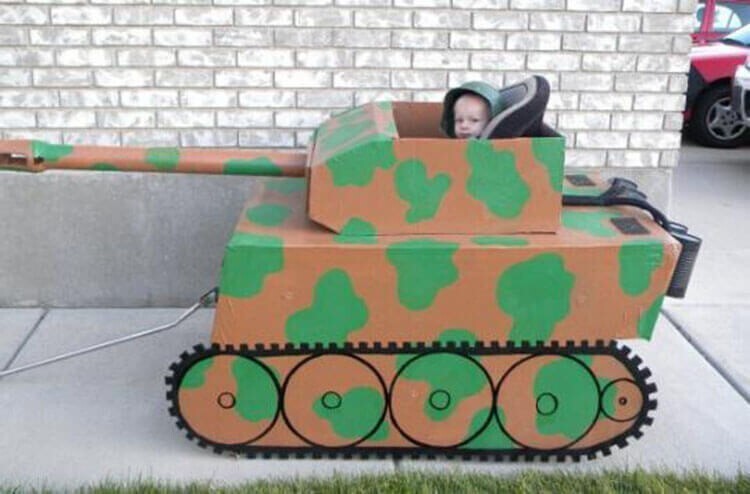 Большой детский танк из картона своими руками
