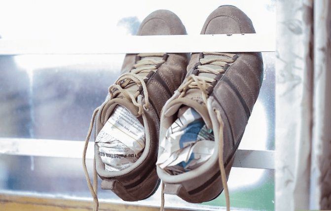 Как растянуть кроссовки на размер больше в домашних условиях