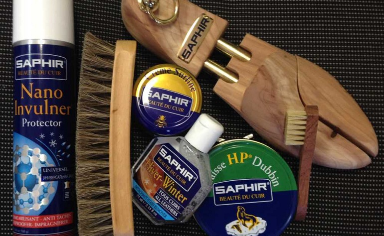 Как убрать складки на кожаной обуви: с помощью утюга, крема, воска