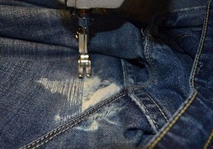 как заштопать джинсы