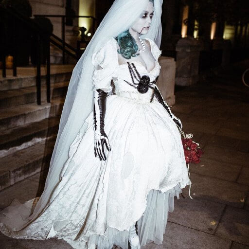 Образ мертвой невесты на Хэллоуин