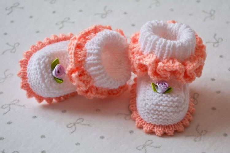 Пинетки для новорожденных малышей спицами: что можно связать для первой обуви малышам pinetki spicami s opisaniem i skhemami 61