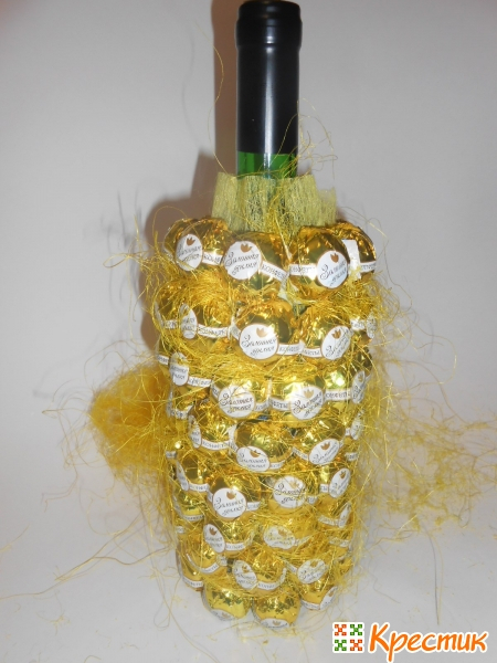 Как сделать из шампанского и конфет ананас: простой мастер класс