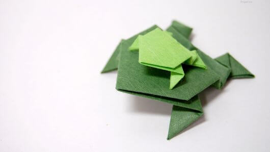 Как сделать лягушку из бумаги оригами