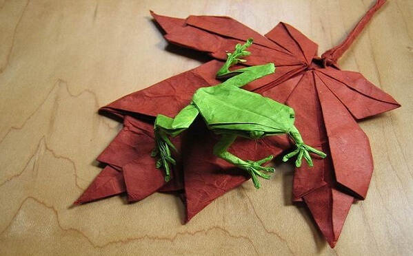 Оригами как сделать лягушку из бумаги поэтапно