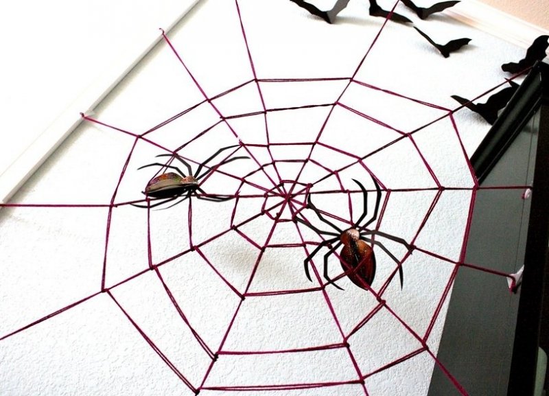 Как сделать паутину из ниток: 3 способа изготовления своими руками