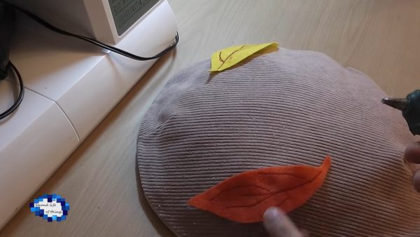 Как сшить шляпу к костюму Мухомор для новогоднего утренника