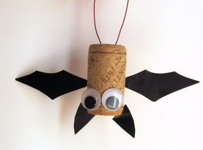 Летучая мышь на Хэллоуин: как сделать оригинальный декор своими руками 25